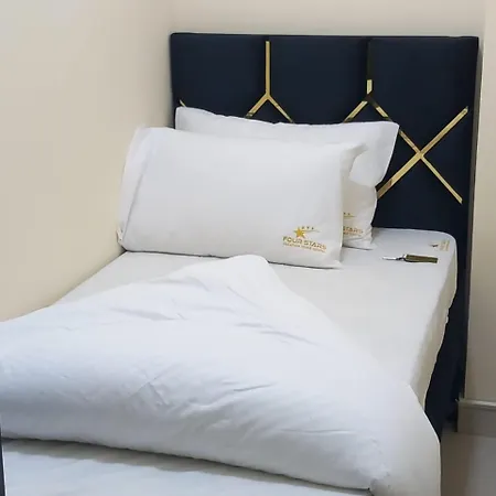 Four Stars Hostel Dubai Exterior photo