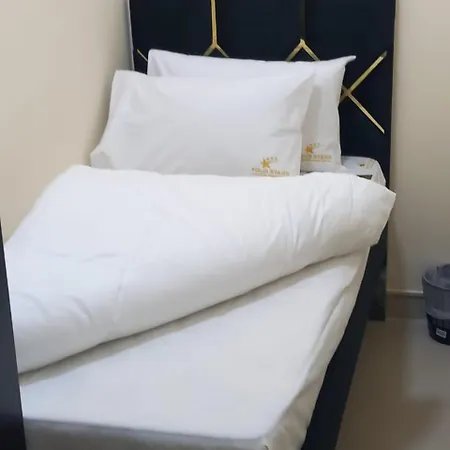 Four Stars Hostel Dubai Exterior photo