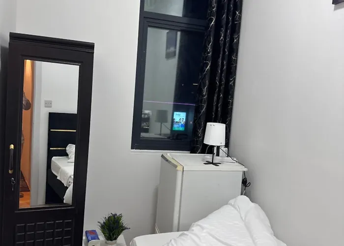 Four Stars Hostel